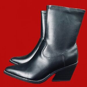 Universal Thread Black Aubree Memory Foam Boots Size 8 & Size 7